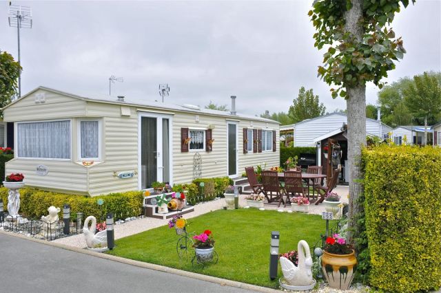 Les 4 étapes clés pour louer un mobil-home à l'année