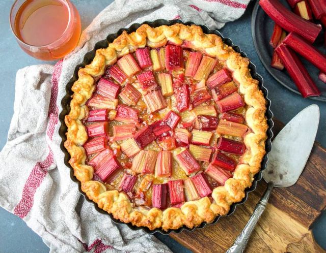 Manger local : Tarte à la rhubarbe