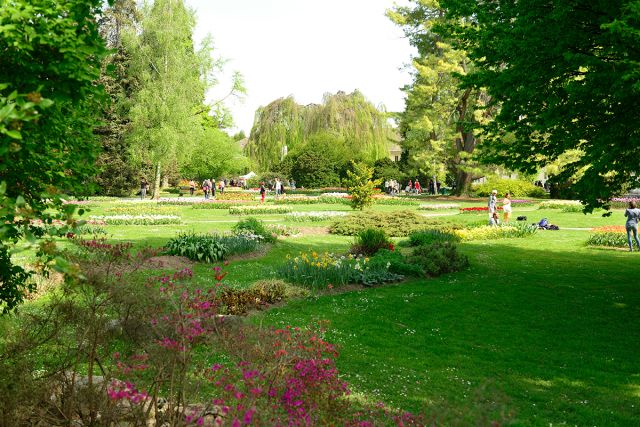 Jardin public d'Arques proche de : Camping Le Clairmarais